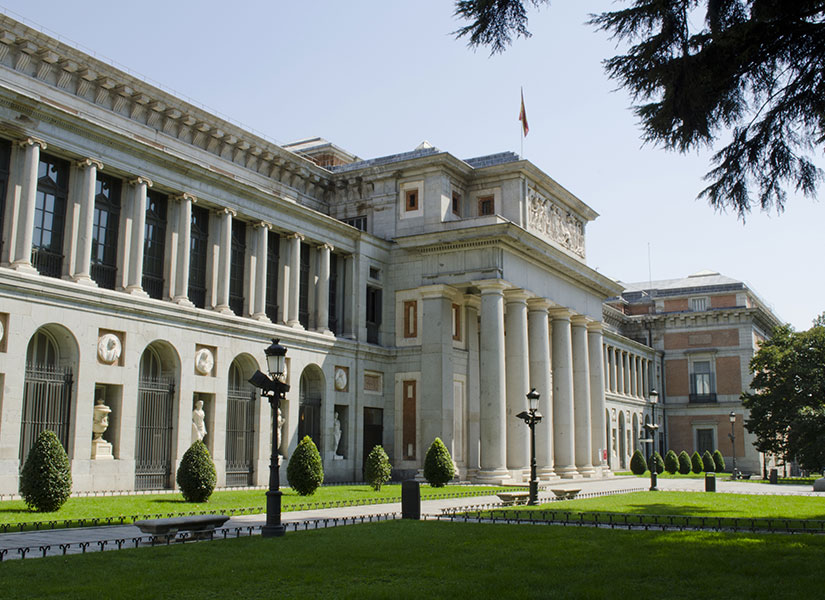 Dünyanın en ünlü sanat galerilerinden Prado Müzesi.
