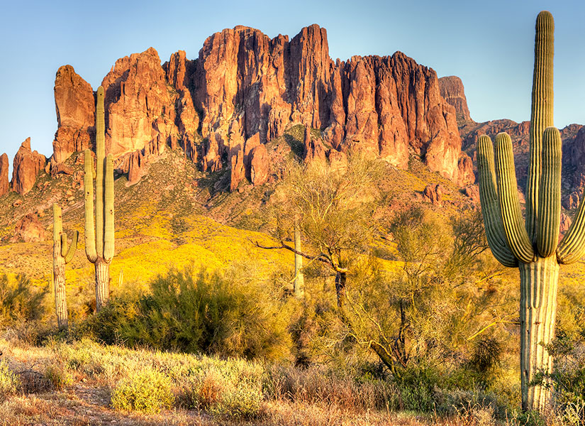 Gün batımının bölgeye verdiği gizem görülmeye değer.