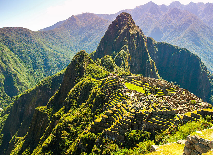 Machu Picchu, sert kayaları ile içinizdeki tırmanma aşkını harekete geçirebilir.