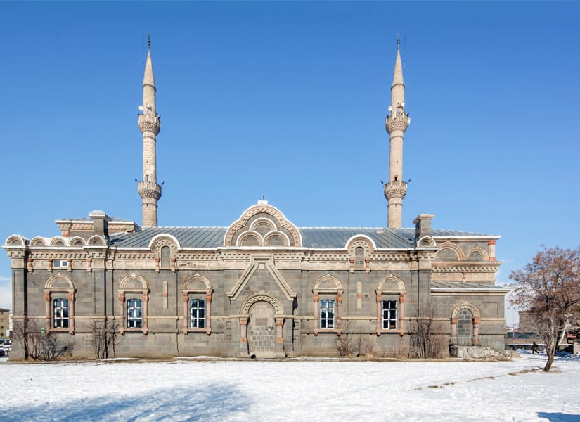 karsta-gezilecek-yerler-fethiye-cami