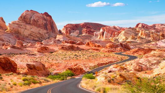 2020 seyahat trendleri yurt dışında nereye gidilir? Nevada Ateş Vadisi yolu