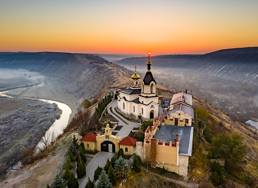 Orheiul Vechi moldova gezilecek yerler