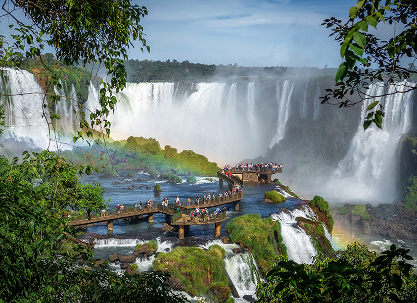 Iguazú Şelaleleri ve Milli Parkı