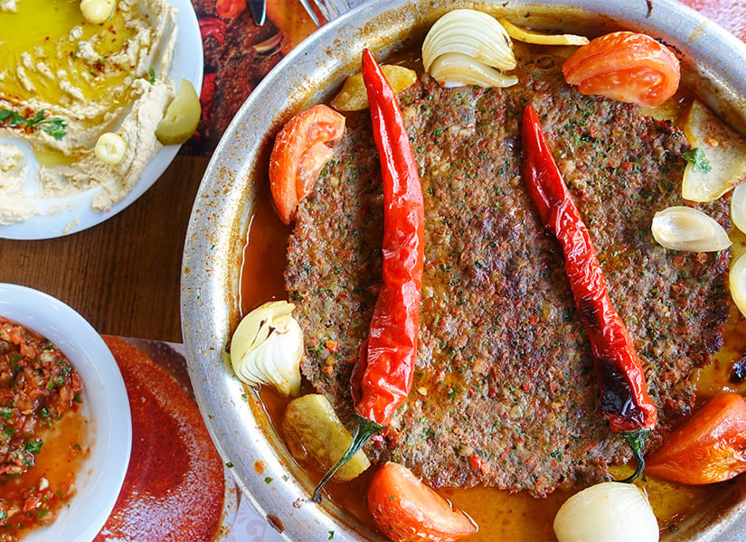 Tepsi Kebabı