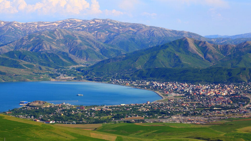 tatvan gezilecek yerler en iyi yerler