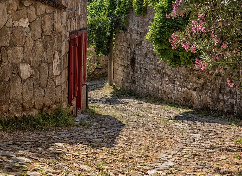 adatepe köyünde nerede kalınır konaklama seçenekleri