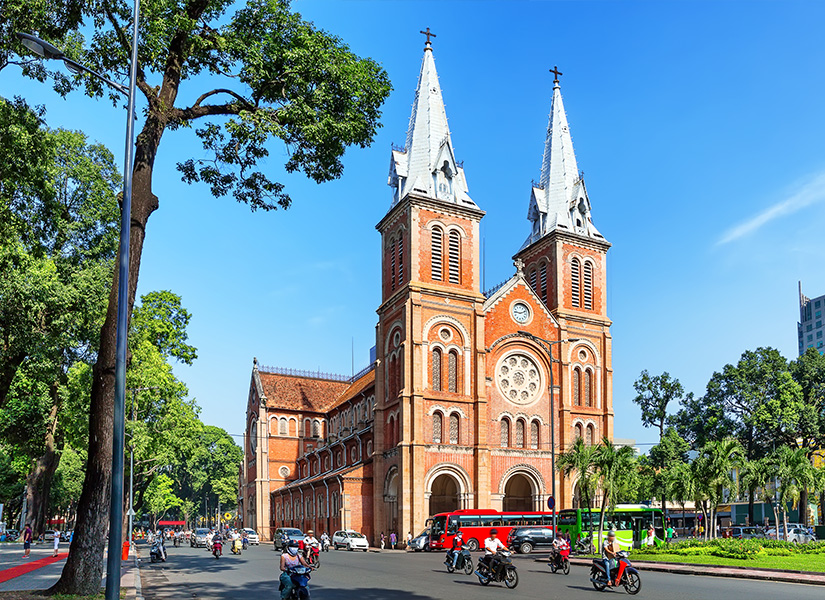 notre dame katedrali vietnam seyahat rehberi