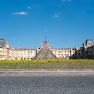 louvre müzesi gezi rehberi önemli eserler bilet ücreti saatler