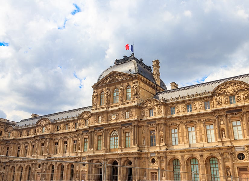 louvre müzesinde görülmesi gereken en önemli eserler