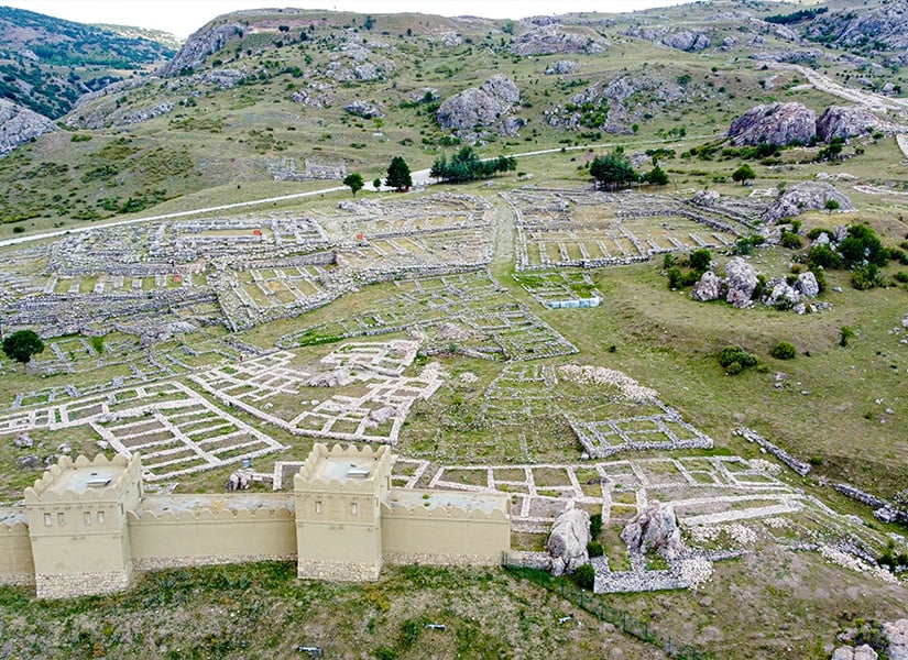 hattuşa antik kenti tarihçesi önemi